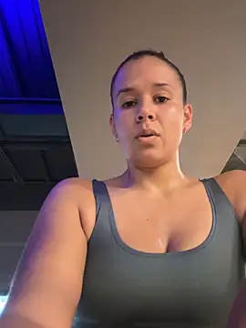 lannabellx online show from February 24, 4:27 pm