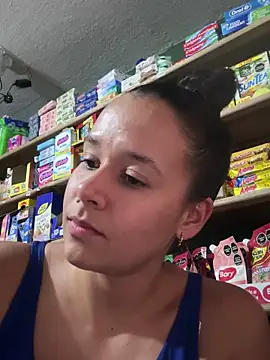 Snapshot of lannabellx chatting on June 11, 12:54 am lannabellx online show from June 11, 12:54 am