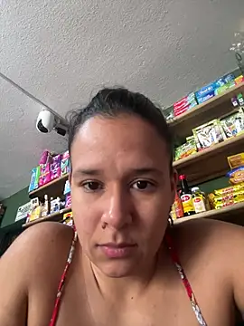 Snapshot of lannabellx chatting on July 24, 7:56 pm lannabellx online show from July 24, 7:56 pm