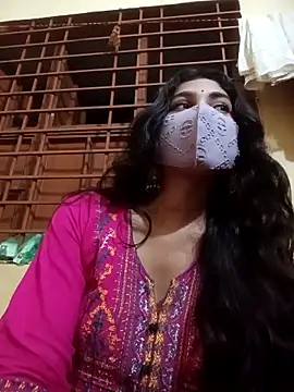Snapshot of queenneha69 chatting on June 12, 6:07 pm queenneha69 online show from June 12, 6:07 pm
