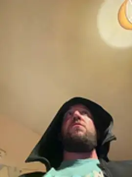 Snapshot of slutwifebbw chatting on March 26, 10:26 pm slutwifebbw online show from March 26, 10:26 pm