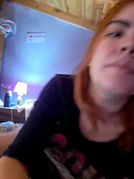 Snapshot of mililena1 chatting on March 25, 6:58 pm mililena1 online show from March 25, 6:58 pm