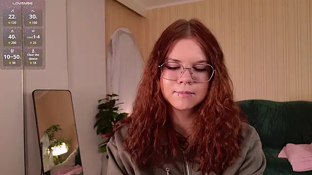 A Lot of Bunny online show from March 14, 9:48 am