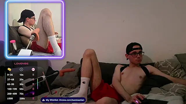 Snapshot of barebastian@xh chatting on May 8, 6:52 am barebastianxh online show from May 8, 6:52 am
