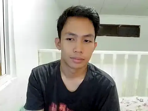 Snapshot of geltwt_id chatting on March 22, 3:26 pm geltwt id online show from March 22, 3:26 pm