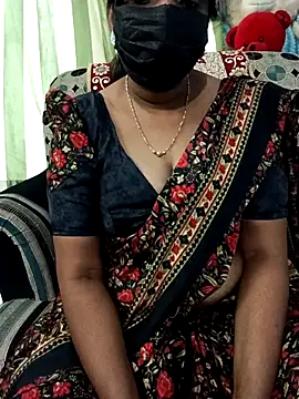 Tinarosy13 online show from March 6, 8:11 am