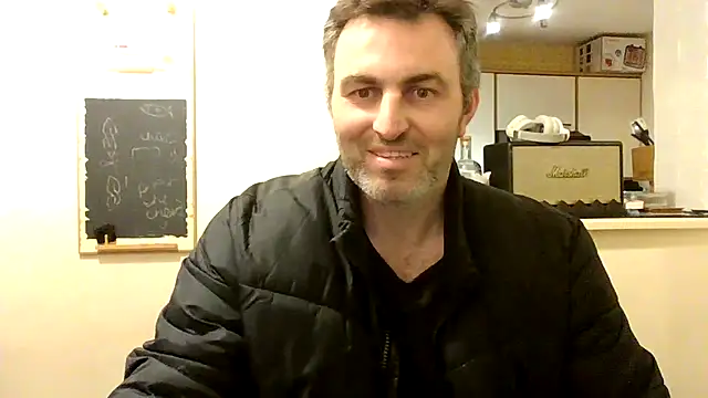 Snapshot of Hakfin666 chatting on April 27, 7:45 pm Hakfin666 online show from April 27, 7:45 pm