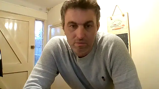 Snapshot of Hakfin666 chatting on May 1, 7:07 pm Hakfin666 online show from May 1, 7:07 pm