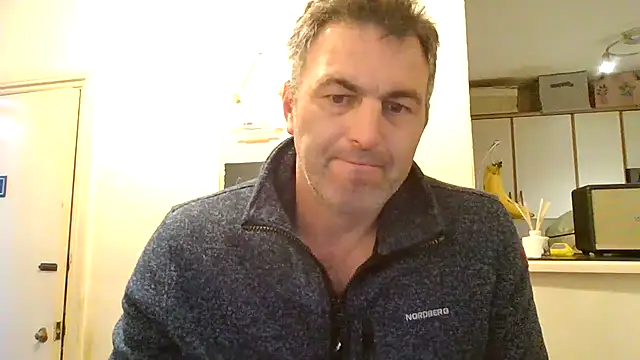 Snapshot of Hakfin666 chatting on June 30, 4:13 am Hakfin666 online show from June 30, 4:13 am