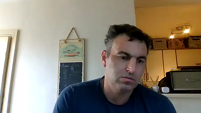 Snapshot of Hakfin666 chatting on July 5, 5:47 am Hakfin666 online show from July 5, 5:47 am
