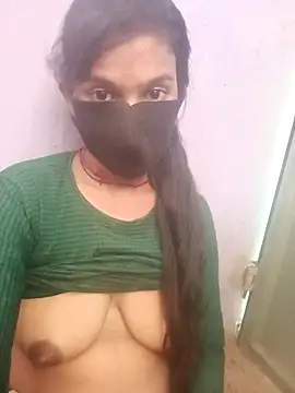 Snapshot of Kinjal_setty chatting on May 17, 5:16 am Kinjal setty online show from May 17, 5:16 am