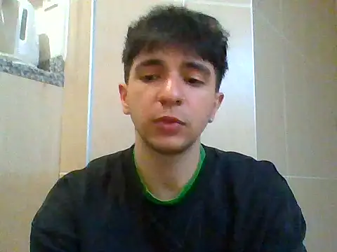 Snapshot of caraboi66 chatting on March 13, 4:46 pm caraboi66 online show from March 13, 4:46 pm