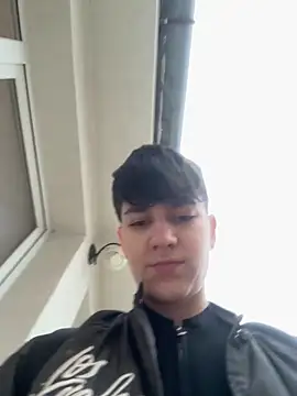 ravenryx online show from February 25, 4:05 pm