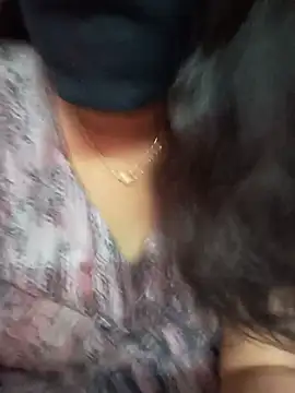 Snapshot of Ammu14399 chatting on June 18, 6:46 am Ammu14399 online show from June 18, 6:46 am