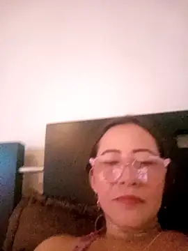 Snapshot of Salome_69 chatting on May 10, 2:33 pm Salome 69 online show from May 10, 2:33 pm