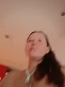 Snapshot of Salome_69 chatting on May 13, 2:03 pm Salome 69 online show from May 13, 2:03 pm