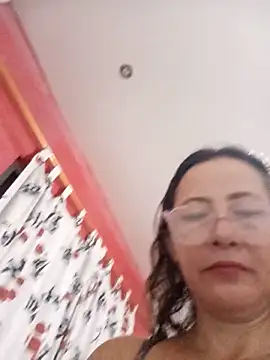 Snapshot of Salome_69 chatting on May 24, 1:21 am Salome 69 online show from May 24, 1:21 am