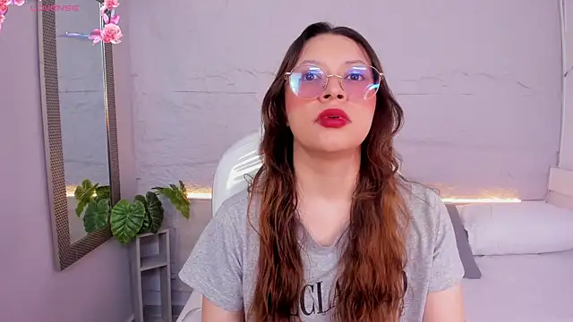 Snapshot of lanna_18_ chatting on May 12, 11:51 am lanna 18 online show from May 12, 11:51 am