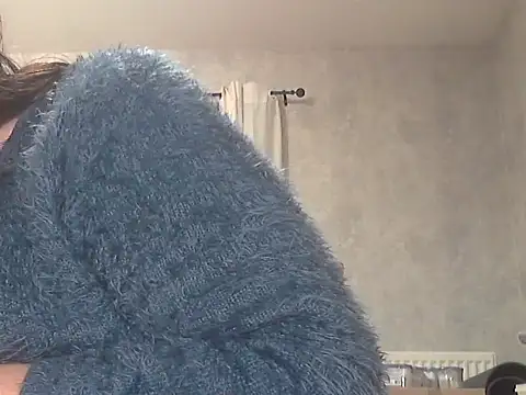 xmyriamx online show from February 7, 10:13 pm