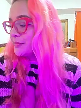 Snapshot of Nova-Satela chatting on January 7, 5:37 pm Nova-Satela online show from January 7, 5:37 pm