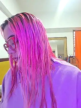 Snapshot of Nova-Satela chatting on January 15, 7:28 pm Nova-Satela online show from January 15, 7:28 pm