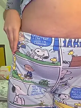 Snapshot of Nova-Satela chatting on February 5, 6:12 pm Nova-Satela online show from February 5, 6:12 pm