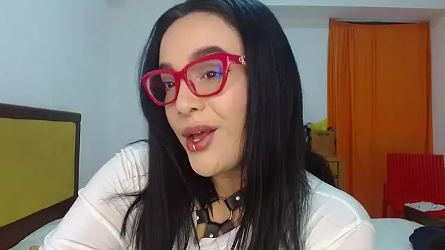 Snapshot of Nova-Satela chatting on February 23, 5:54 pm Nova-Satela online show from February 23, 5:54 pm