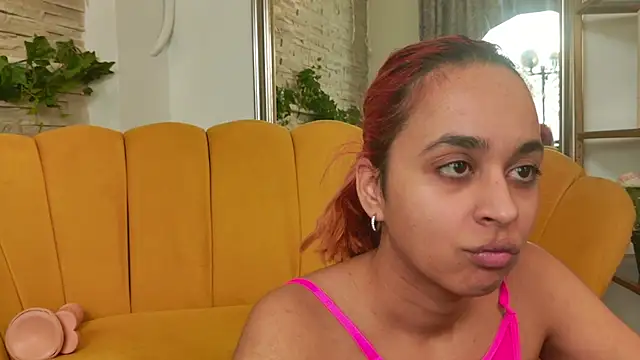 Snapshot of anna_taylor_ chatting on March 13, 5:47 am anna taylor online show from March 13, 5:47 am