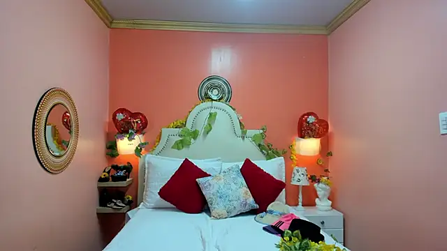 Snapshot of Dalila_Najjar_ chatting on May 4, 2:57 pm Dalila Najjar online show from May 4, 2:57 pm