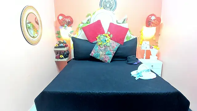 Snapshot of Dalila_Najjar_ chatting on May 15, 2:24 pm Dalila Najjar online show from May 15, 2:24 pm