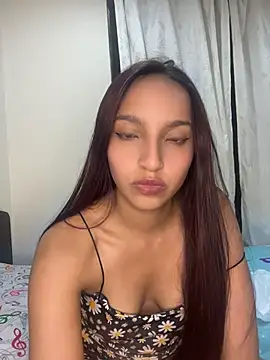 Snapshot of Eve_Ritz chatting on June 27, 5:23 am Eve Ritz online show from June 27, 5:23 am