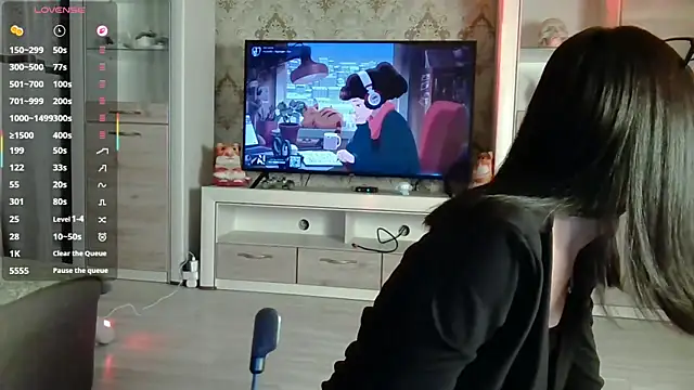 AprilOnilll online show from February 22, 1:31 pm