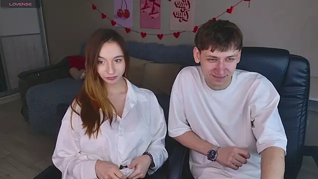 Snapshot of Candyy_Molly chatting on January 14, 11:31 pm Candyy Molly online show from January 14, 11:31 pm