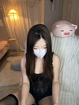 Snapshot of _xiaoxinxin_ chatting on May 12, 1:19 pm xiaoxinxin online show from May 12, 1:19 pm