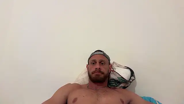 Snapshot of Maxinho89 chatting on July 6, 8:55 pm Maxinho89 online show from July 6, 8:55 pm