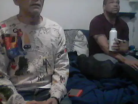 Snapshot of Silencio26 chatting on February 17, 11:11 pm Silencio26 online show from February 17, 11:11 pm