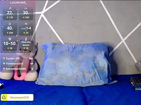 Snapshot of alexx_23cm chatting on July 13, 1:08 am alexx 23cm online show from July 13, 1:08 am
