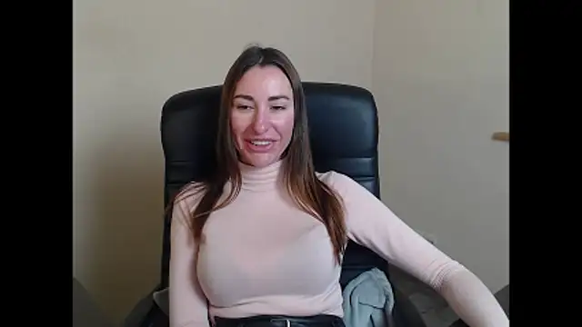 cammila horn online show from February 10, 6:28 am