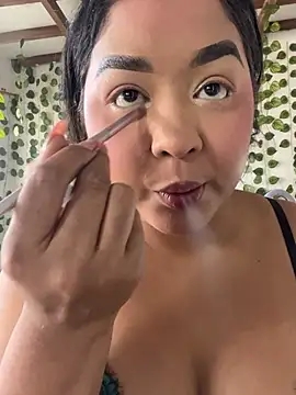 Isabella Belmont online show from February 9, 7:18 pm