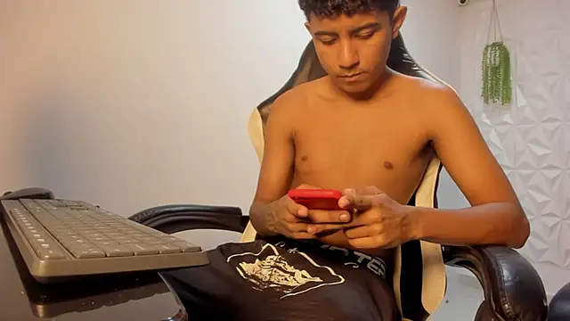 Alluringangel23 online show from January 9, 1:08 am