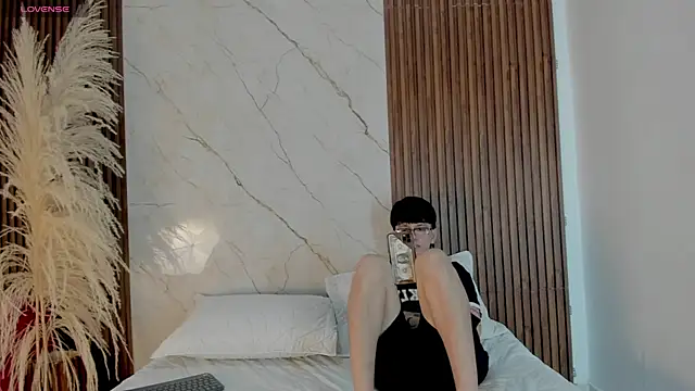 Snapshot of diana_santy chatting on July 2, 6:36 pm diana santy online show from July 2, 6:36 pm