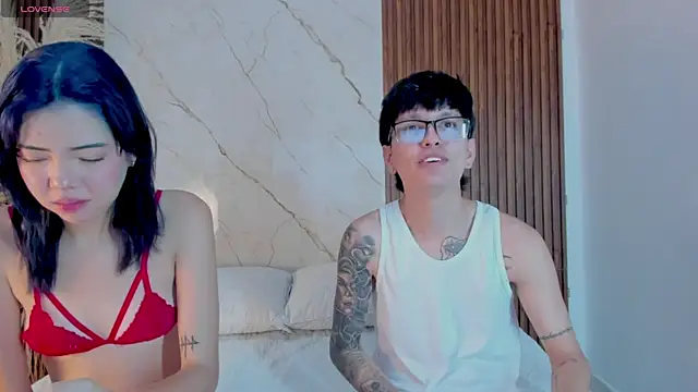 Snapshot of diana_santy chatting on July 17, 6:24 pm diana santy online show from July 17, 6:24 pm