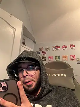 Snapshot of PRBoricua787 chatting on July 8, 10:14 pm PRBoricua787 online show from July 8, 10:14 pm