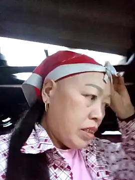 Snapshot of Agnes-baby chatting on May 3, 11:16 am Agnes-baby online show from May 3, 11:16 am