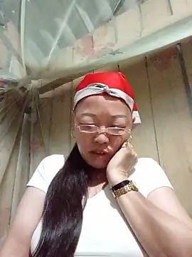 Snapshot of Agnes-baby chatting on May 12, 10:29 pm Agnes-baby online show from May 12, 10:29 pm