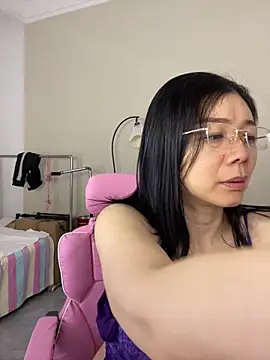 lukee666 online show from March 7, 4:31 am