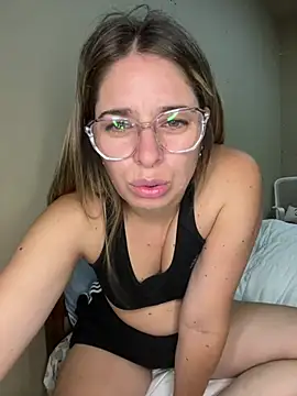 soyanahii online show from February 10, 11:09 pm