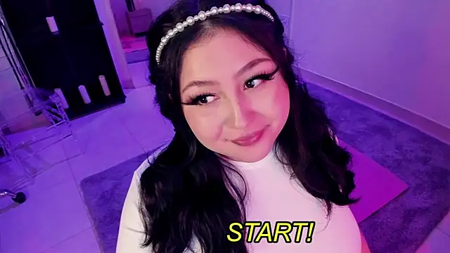 Snapshot of Sweet_lenna chatting on June 2, 10:34 pm Sweet lenna online show from June 2, 10:34 pm