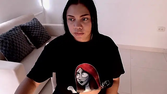 Snapshot of isabelateran chatting on May 22, 6:02 pm isabelateran online show from May 22, 6:02 pm