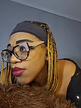 Snapshot of Sultrydiva1 chatting on February 5, 7:07 pm Sultrydiva1 online show from February 5, 7:07 pm